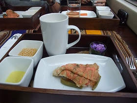ǍyH