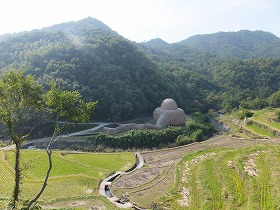 小豆島の光 ワン・ウェンチー(王文志)