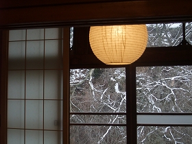 藤三旅館の朝