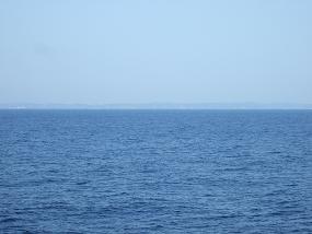 平べったい島へ